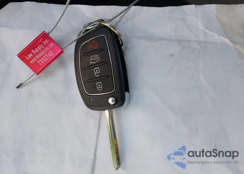 2016 Hyundai Sonata Se z USA, uszkodzony, nr VIN 5NPE24AF2GH266109